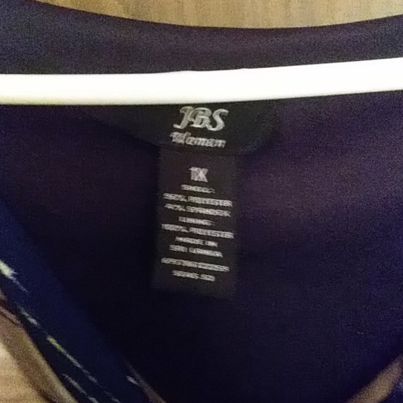 Beautiful JBS dress 1X - Picture 2 of 3